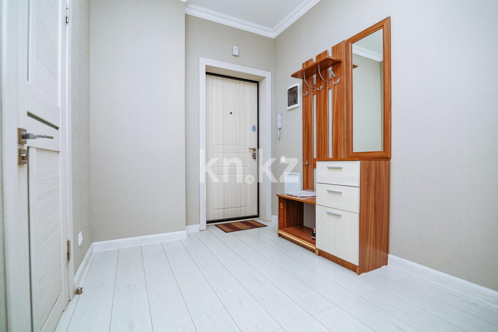 Аренда 1-комнатной квартиры посуточно, 45 м², ул. Сауран, дом  10б - ул. Алматы в Астане - фото 14