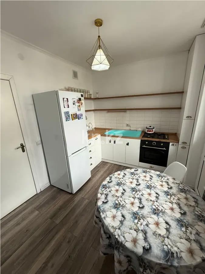 Продажа 3-комнатной квартиры, 62 м², ул. Аркалык, дом  131 в Алматы - фото 6