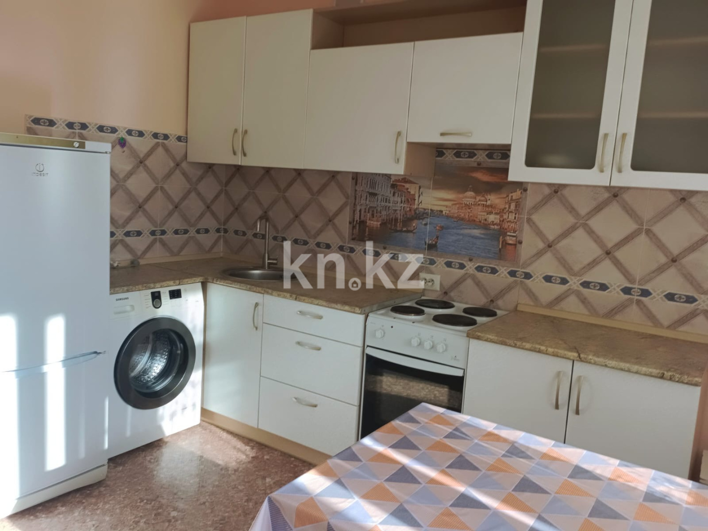 Аренда 1-комнатной квартиры, 40 м², ул. Сокпакбаева, дом  20 в Астане