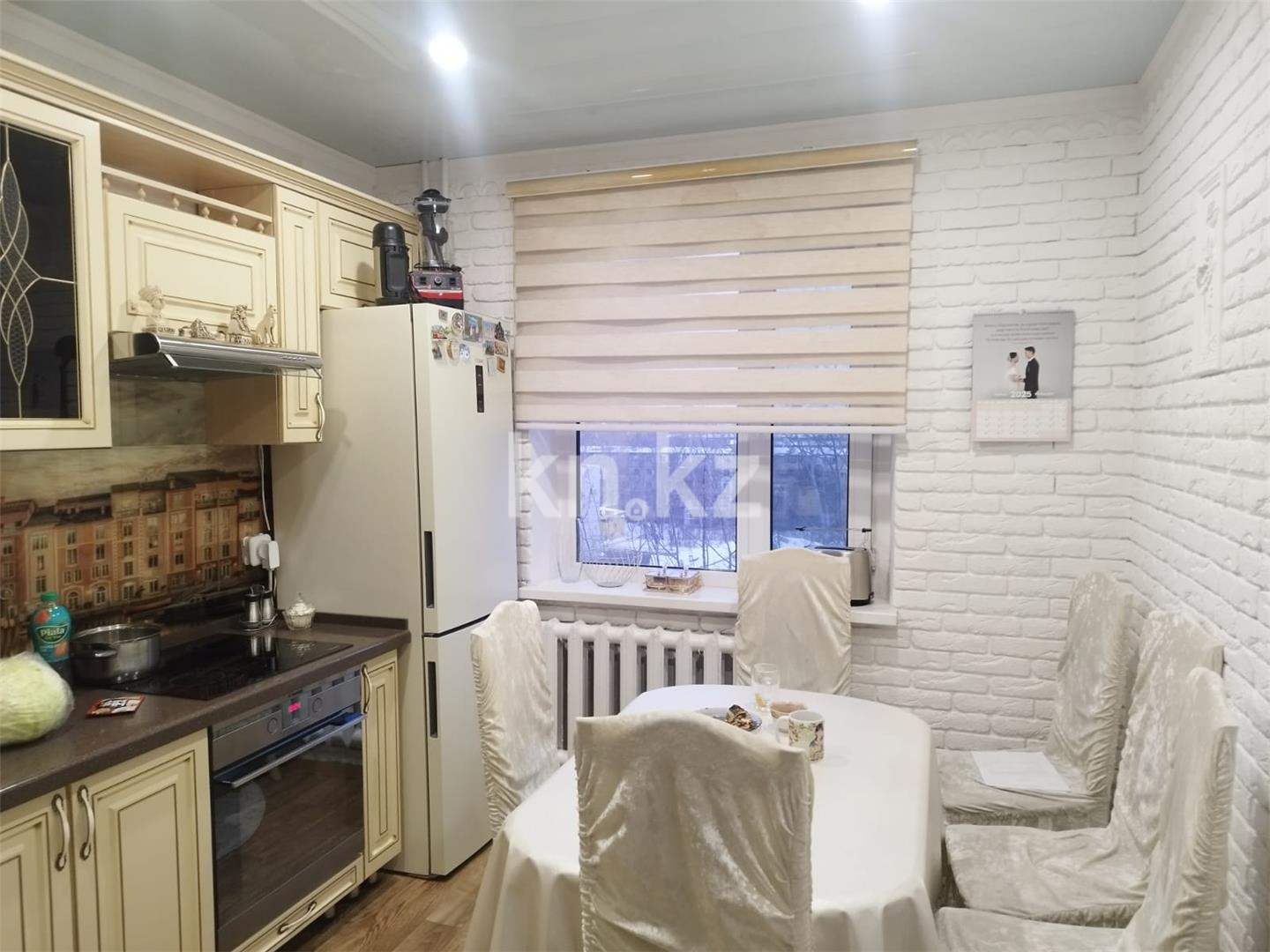 Продажа 3-комнатной квартиры, 64 м², пр. Шахтеров, дом  9 в Караганде - фото 10