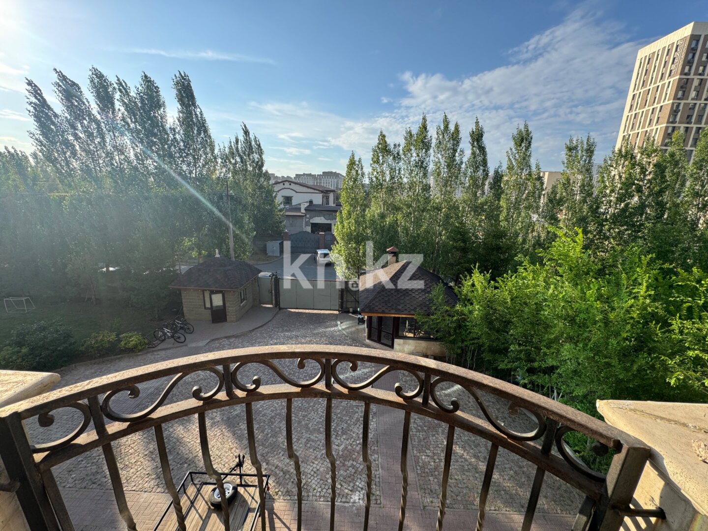Продажа 4-комнатной квартиры, 171.7 м² в Астане - фото 22