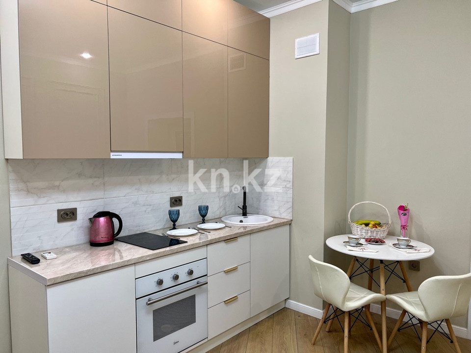 Аренда 1-комнатной квартиры посуточно, 36 м², ул. Айтиева, дом  154/1 в Алматы - фото 6