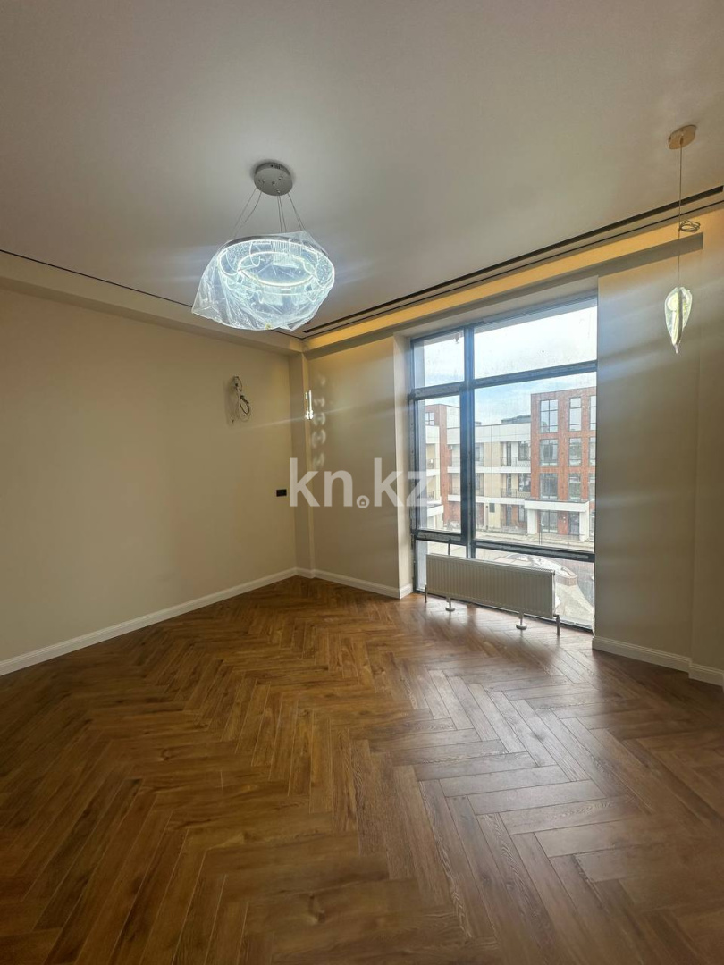Продажа 2-комнатной квартиры, 82.5 м² в Алматы - фото 4