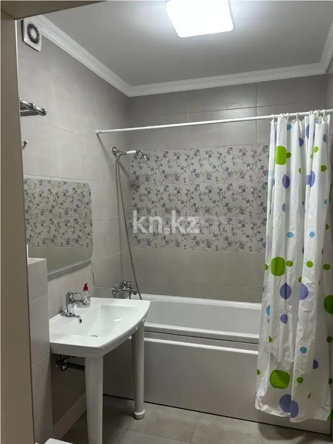 Продажа 4-комнатной квартиры, 161 м², ул. Ходжанова, дом  81 в Алматы - фото 6