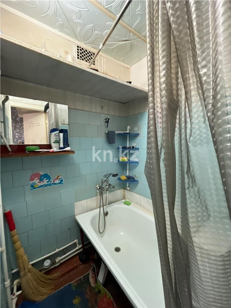 Продажа 3-комнатной квартиры, 62 м² в Караганде - фото 16