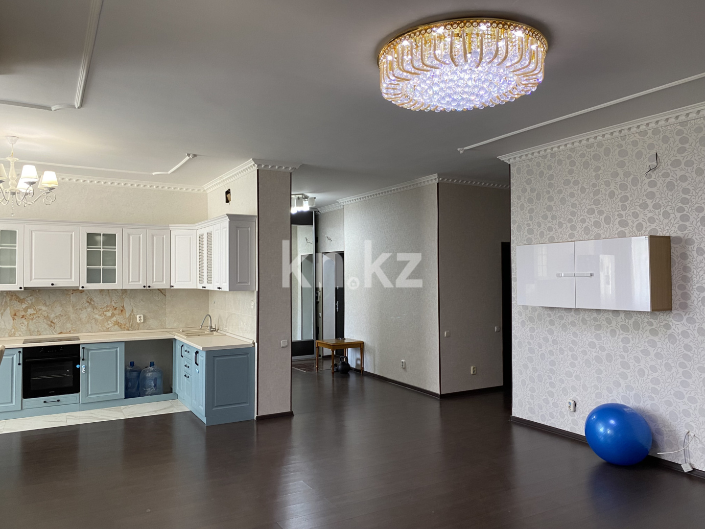 Продажа 4-комнатной квартиры, 134 м² в Астане - фото 8