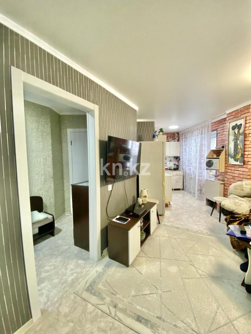 Продажа 1-комнатной квартиры, 42 м², ул. Ашимова, дом  26 в Караганде - фото 6
