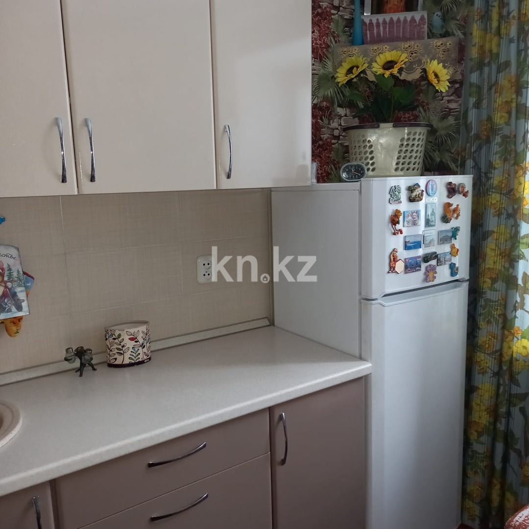 Продажа 1-комнатной квартиры, 36 м², ул. Аманжолова, дом  71а в Караганде - фото 5