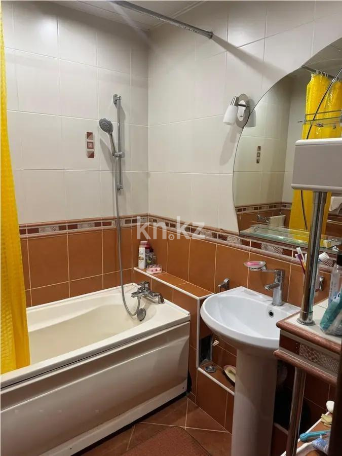 Продажа 2-комнатной квартиры, 50 м², мкр. Тастак-2, дом  6 в Алматы - фото 4