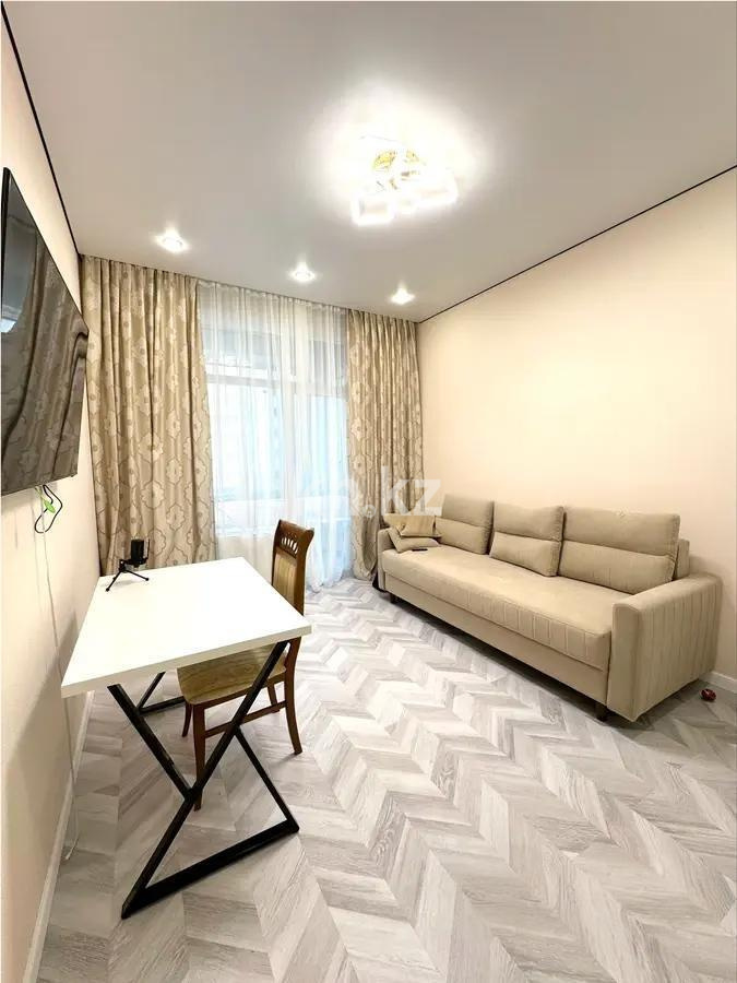 Продажа 4-комнатной квартиры, 122 м², пр. Аль-Фараби, дом  7/2 в Астане