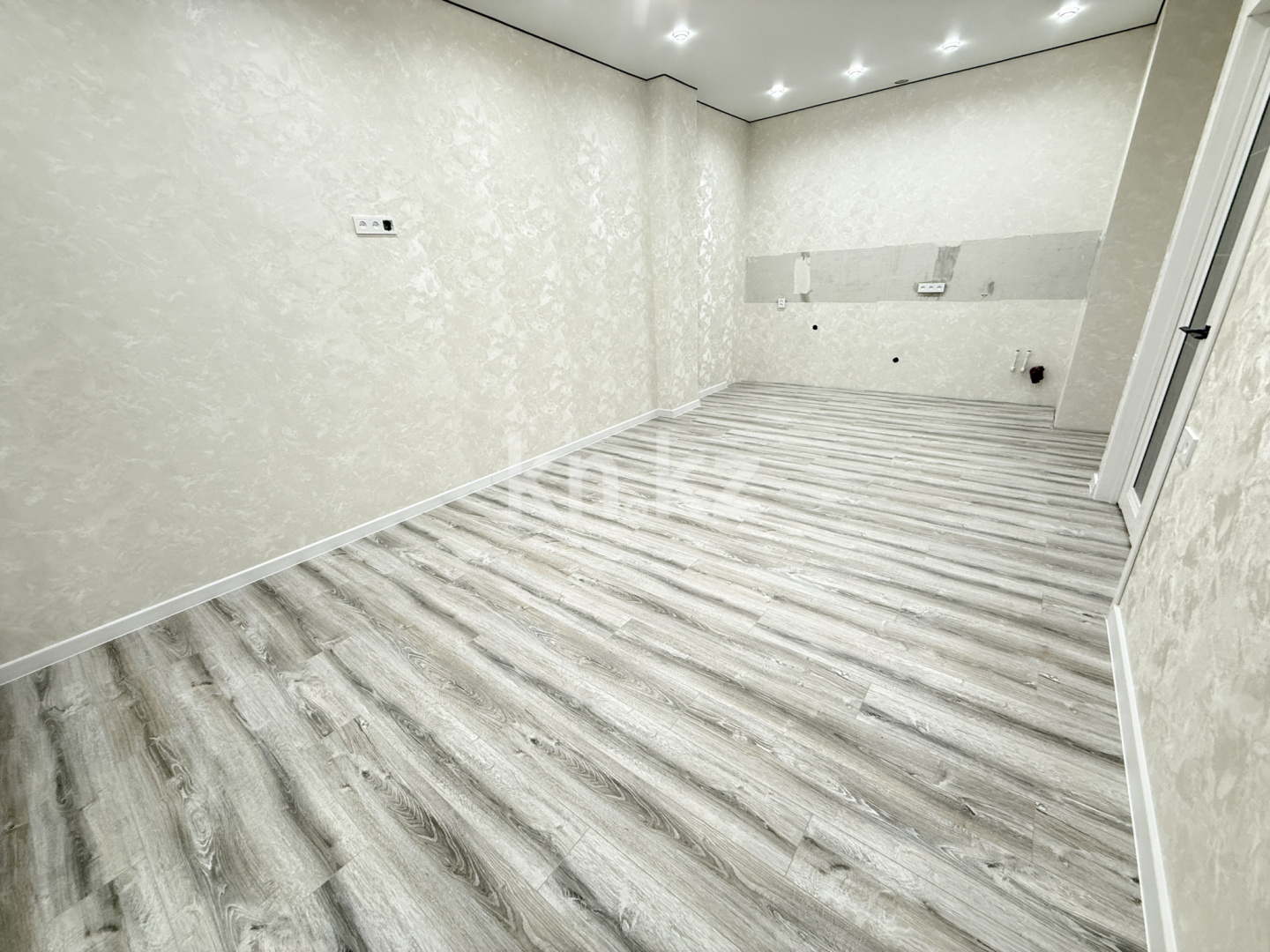 Продажа 3-комнатной квартиры, 76 м² в Караганде - фото 3