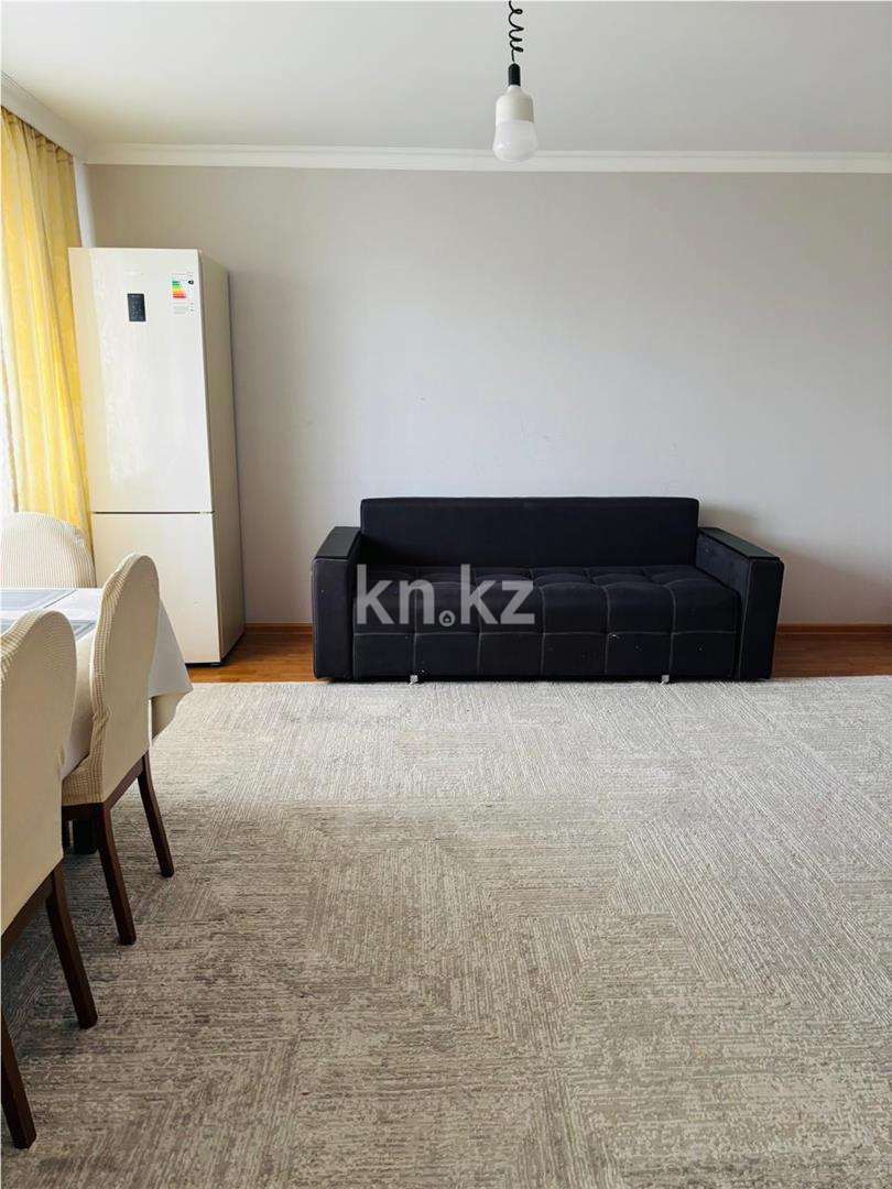 Продажа 3-комнатной квартиры, 62 м², пр. Абылай хана в Астане - фото 2