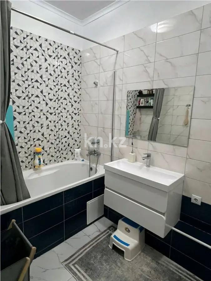 Продажа 3-комнатной квартиры, 65 м², ул. Есенберлина, дом  155 в Алматы - фото 6