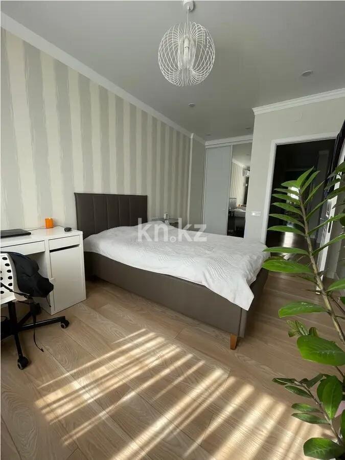 Продажа 4-комнатной квартиры, 141.5 м² в Алматы - фото 4