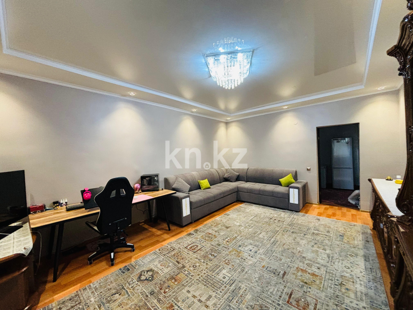 Продажа 3-комнатной квартиры, 110.5 м², Айнабулак 2, дом  32а в Алматы