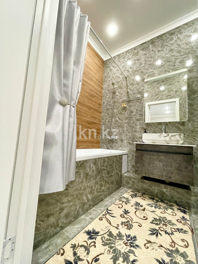 Продажа 2-комнатной квартиры, 60 м² в Астане - фото 2