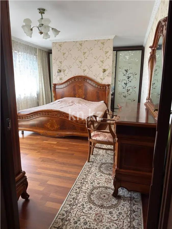 Продажа 5-комнатной квартиры, 200 м² в Астане - фото 2