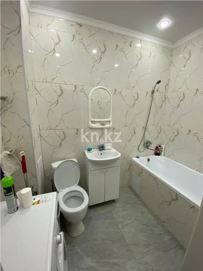 Продажа 2-комнатной квартиры, 42 м², ул. Азербаева, дом  37/1 в Астане - фото 3