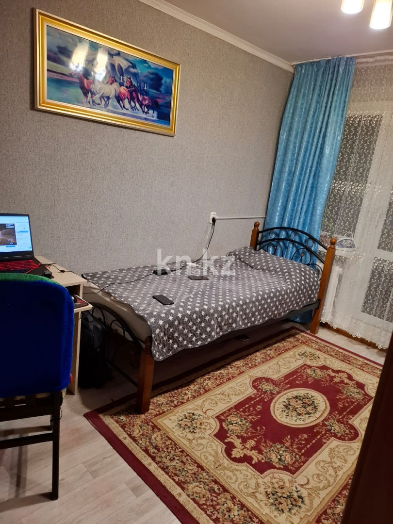 Продажа 3-комнатной квартиры, 80 м², ул. Сатыбалдина, дом  7/3 в Караганде - фото 9