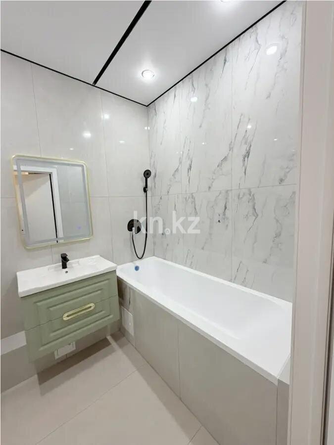 Продажа 1-комнатной квартиры, 42.8 м² в Алматы - фото 3