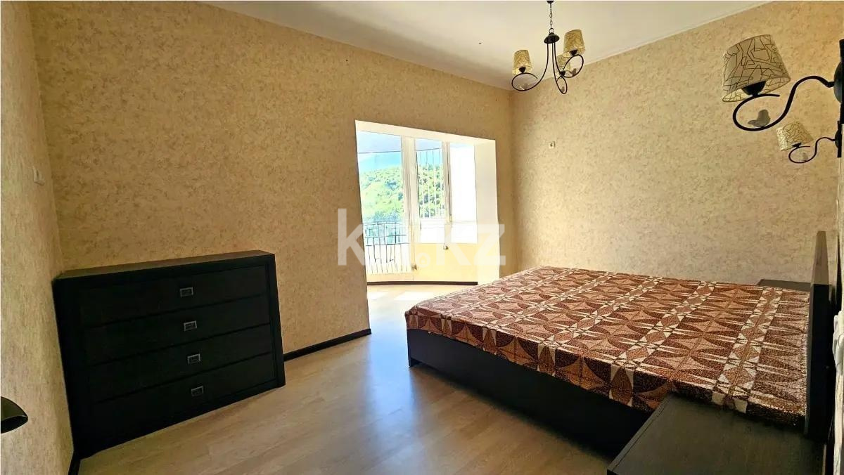 Продажа 3-комнатной квартиры, 91.8 м² в Алматы - фото 2