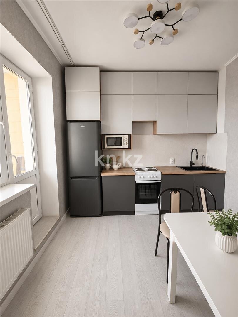 Продажа 1-комнатной квартиры, 37 м² в Караганде