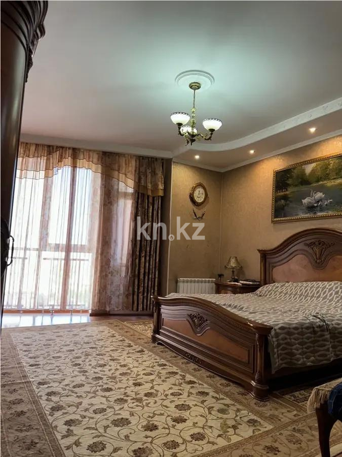 Продажа 4-комнатной квартиры, 136.1 м² в Алматы - фото 2