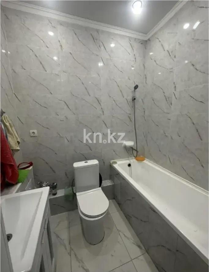 Продажа 1-комнатной квартиры, 39 м², ул. Е-669, дом  4 в Астане - фото 3