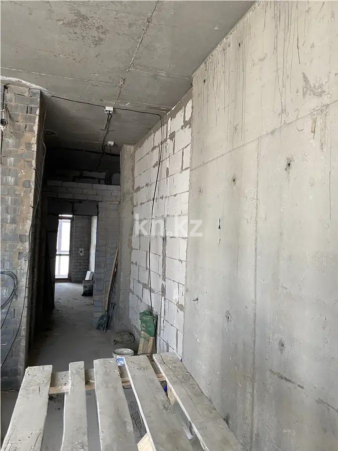 Продажа 4-комнатной квартиры, 221 м², ул. Акмешит, дом  19/1 в Астане