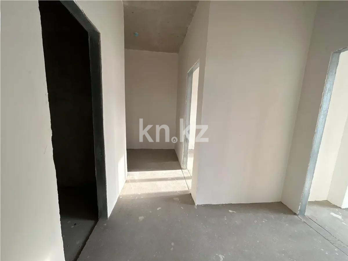 Продажа 1-комнатной квартиры, 36 м², ул. Утеген батыра, дом  11д в Алматы - фото 3