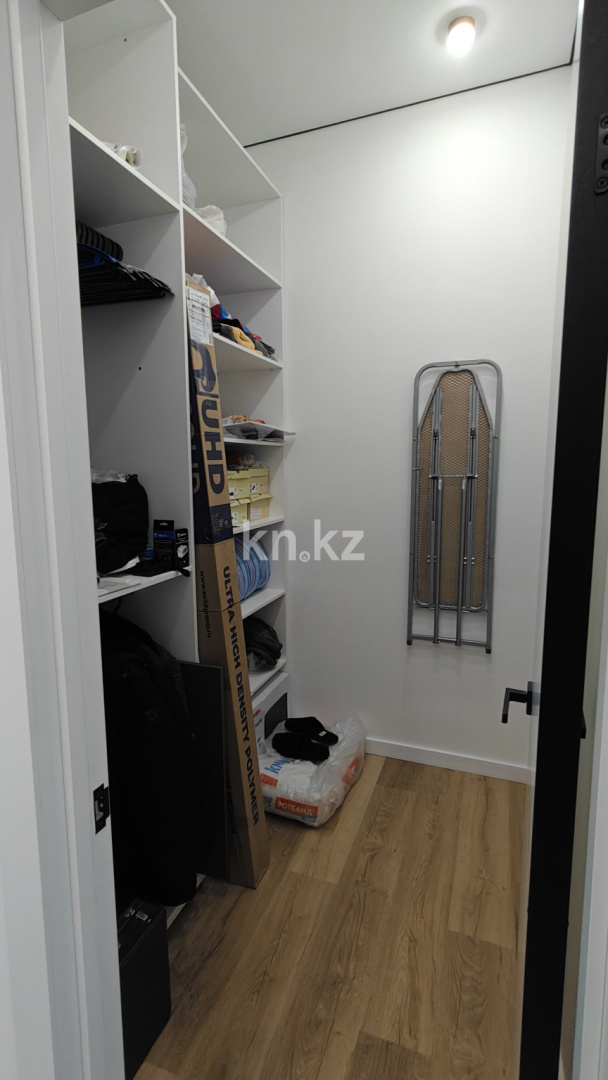 Продажа 1-комнатной квартиры, 40 м², пр. Шахтеров, дом  20/4 в Караганде - фото 12