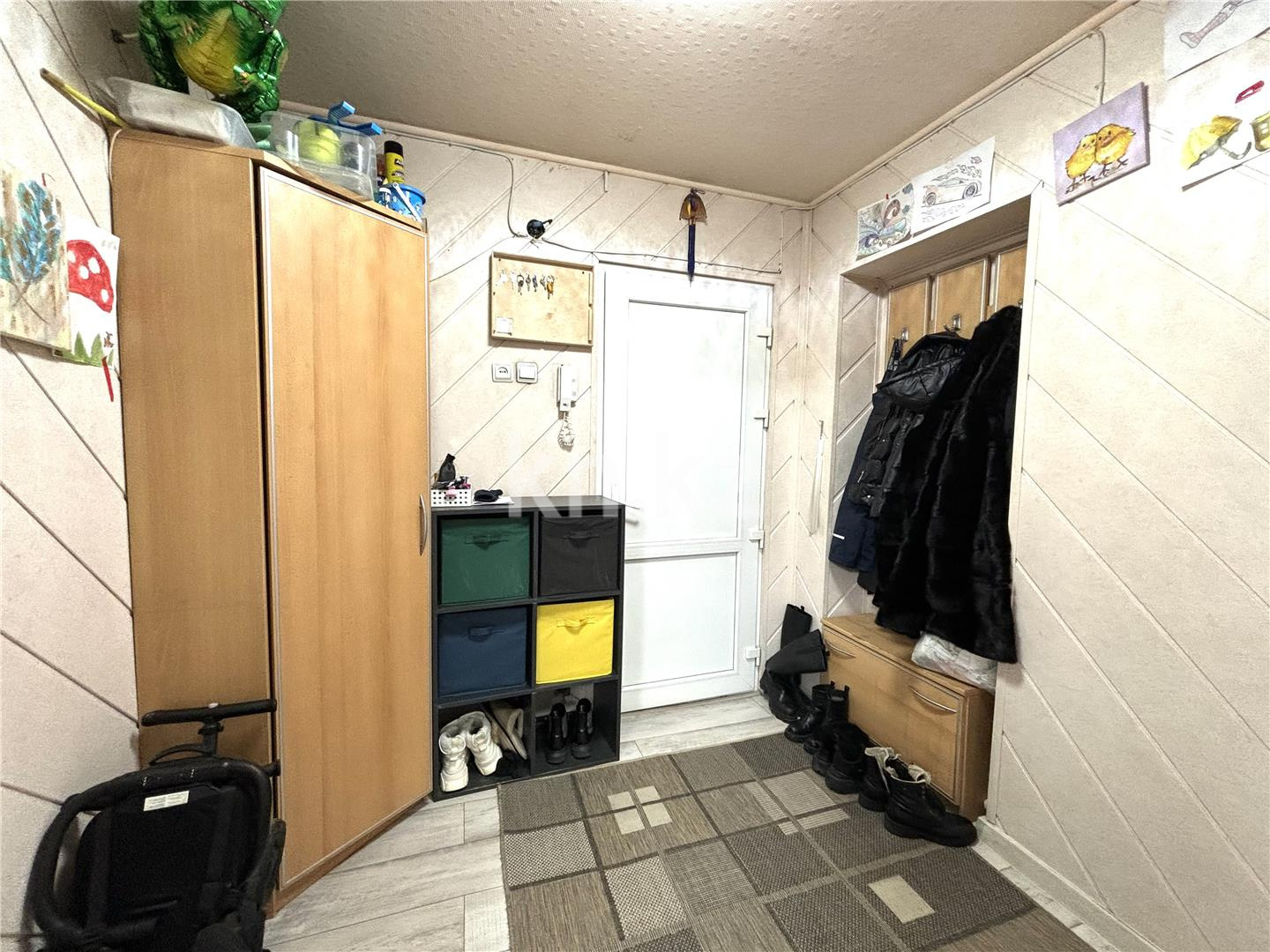 Продажа 3-комнатной квартиры, 67 м², ул. Аманжолова, дом  12/2 в Караганде - фото 10