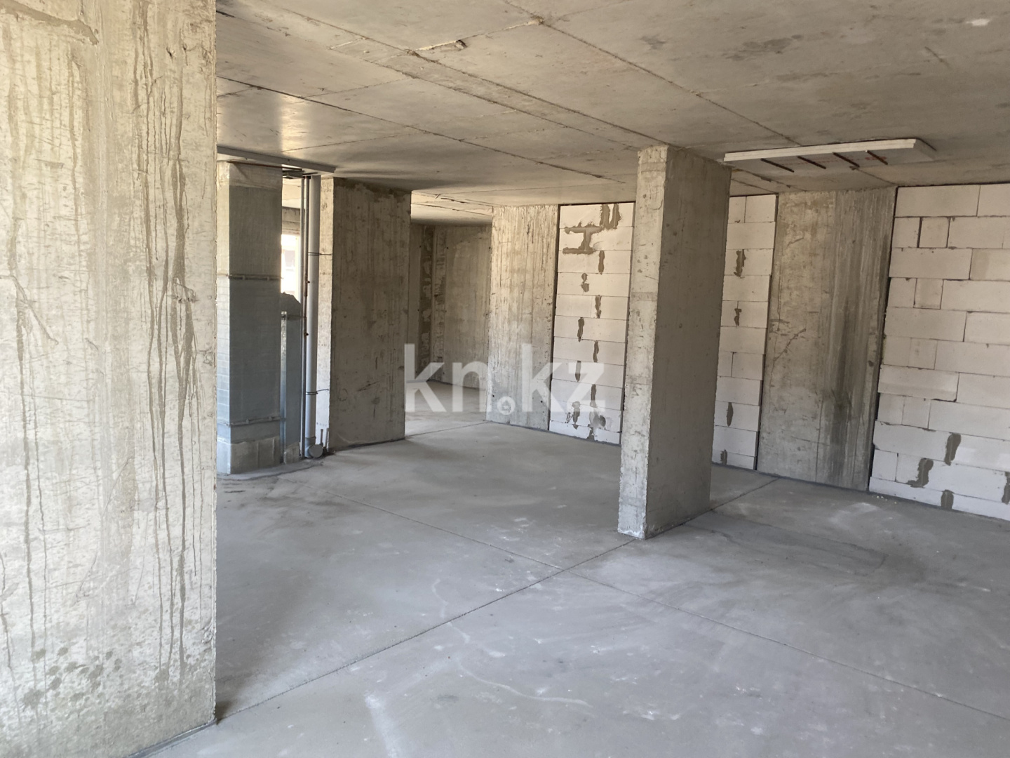 Продажа 3-комнатной квартиры, 80 м², ул. Утепова, дом  30 - Жандосова Розыбакиева в Алматы - фото 7