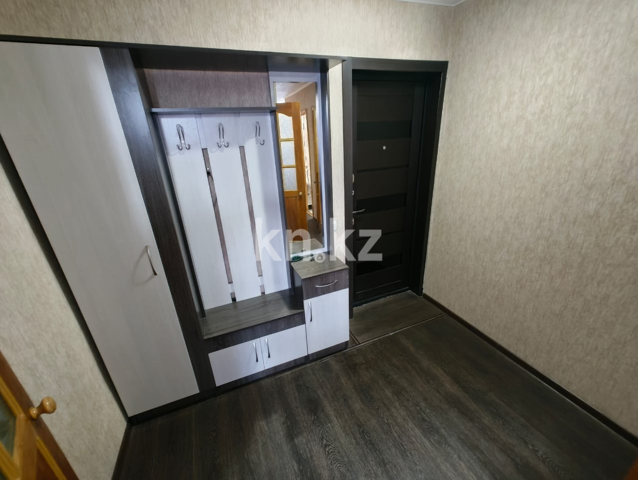 Аренда 1-комнатной квартиры посуточно, 37 м², пр. Ауэзова, дом  41 в Усть-Каменогорске - фото 8