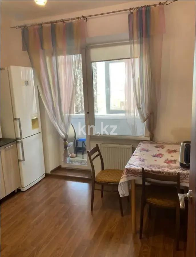 Продажа 1-комнатной квартиры, 42 м², мкрн-н Шапагат, дом  7 в Караганде - фото 2