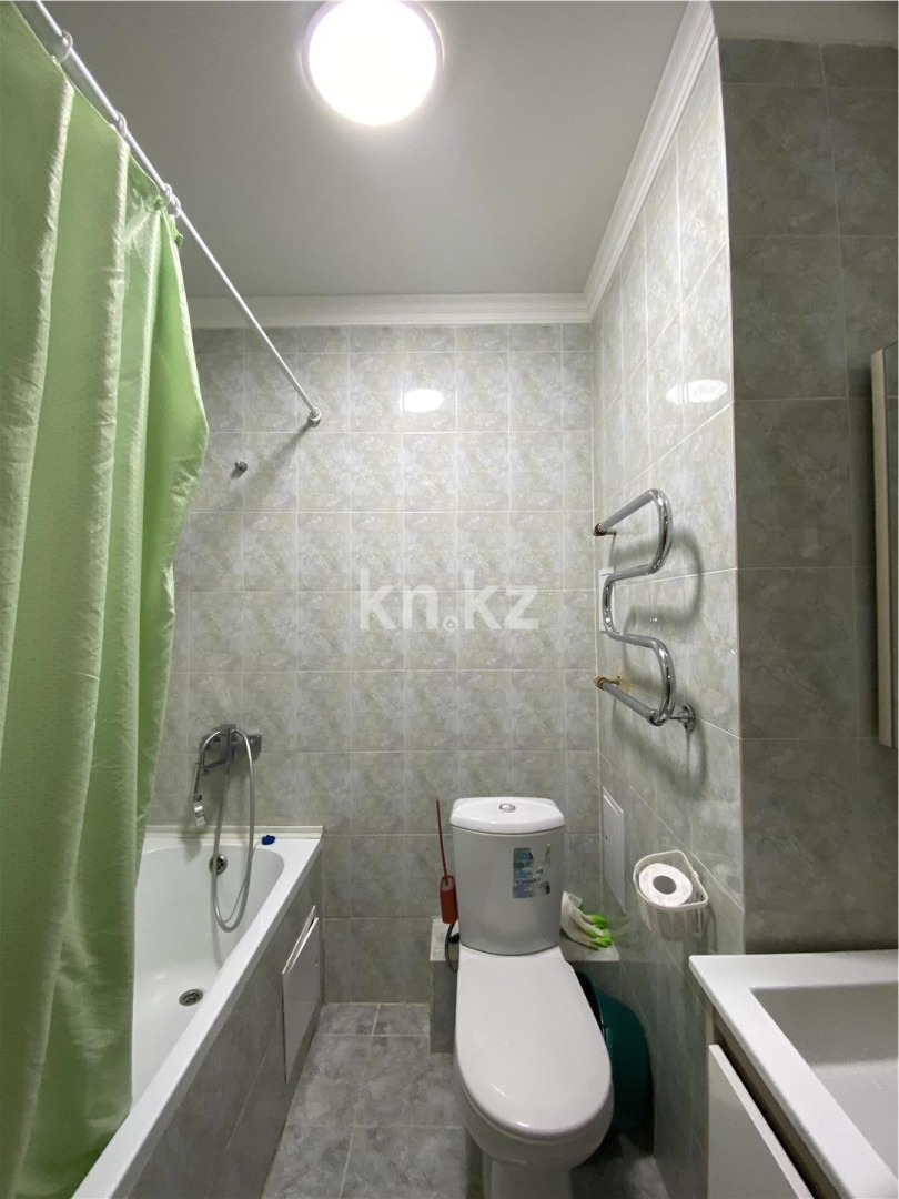 Продажа 1-комнатной квартиры, 39.3 м², пр. Кабанбай батыра в Астане - фото 7