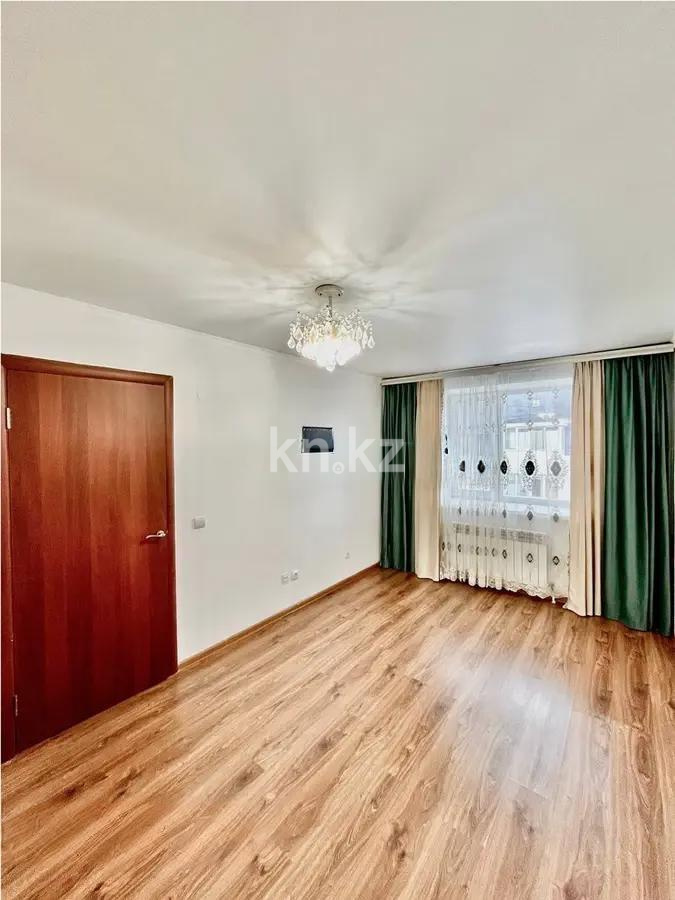 Продажа 1-комнатной квартиры, 30 м², ул. Карасай батыра, дом  22 в Астане