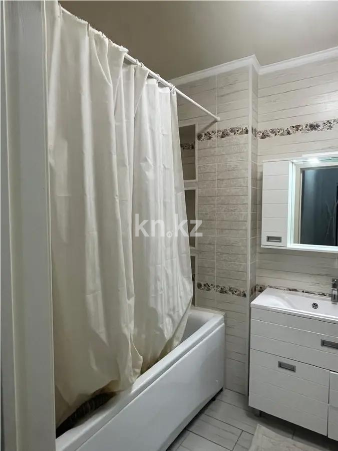 Продажа 2-комнатной квартиры, 70 м², ул. Бектурова, дом  3/2 в Астане - фото 5