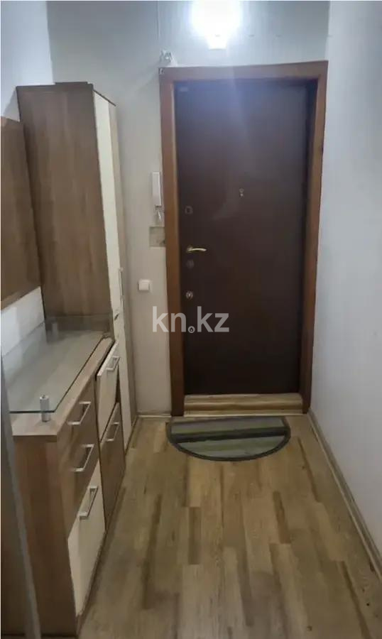 Продажа 2-комнатной квартиры, 60 м², ул. Жандосова, дом  35 в Алматы - фото 4