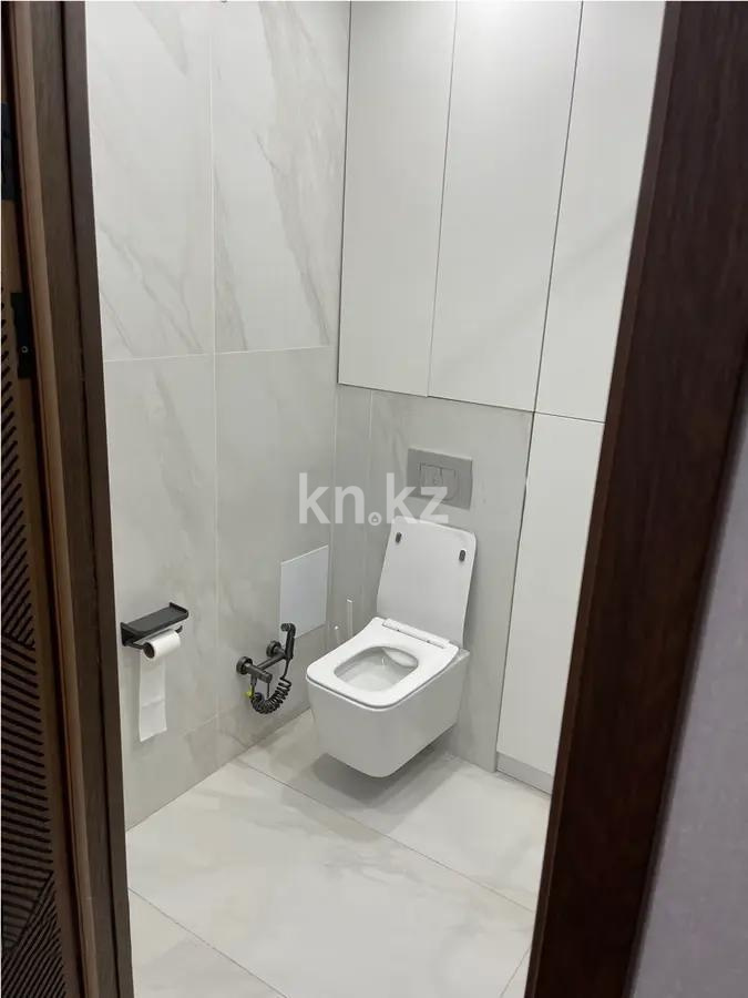 Продажа 2-комнатной квартиры, 65 м², ул. Бараева, дом  18/1 в Астане - фото 5