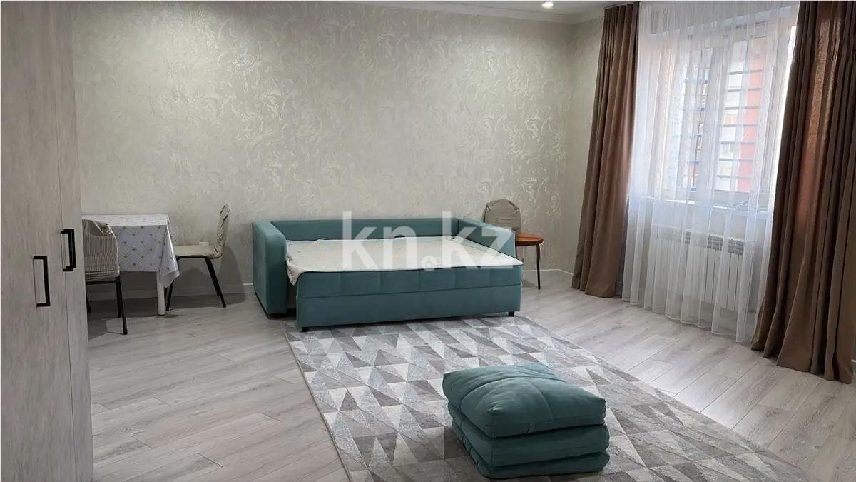 Продажа 1-комнатной квартиры, 43 м² в Астане