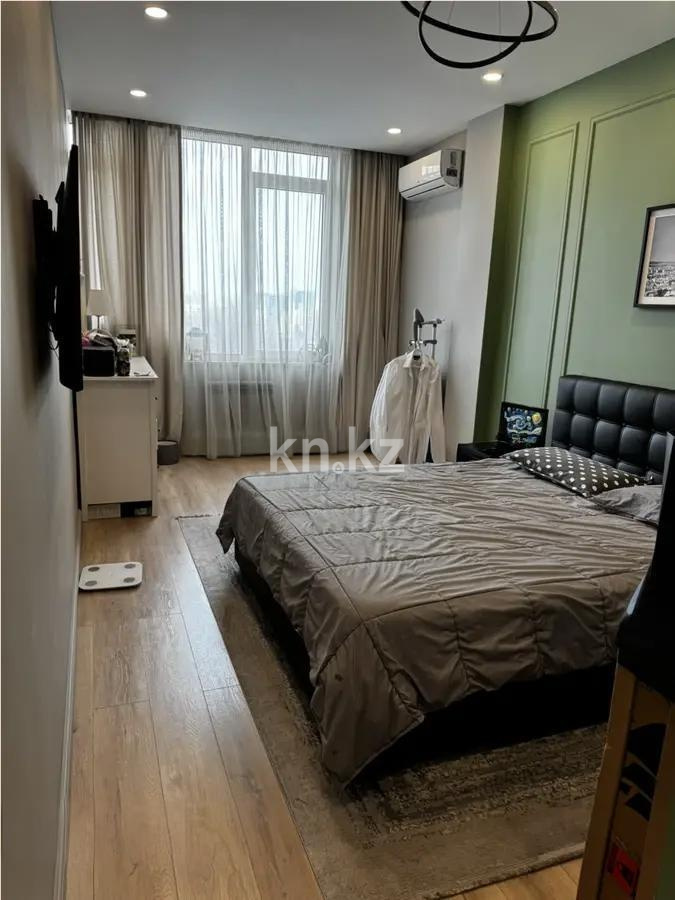 Продажа 3-комнатной квартиры, 100 м², ул. Манаева, дом  92 в Алматы - фото 2
