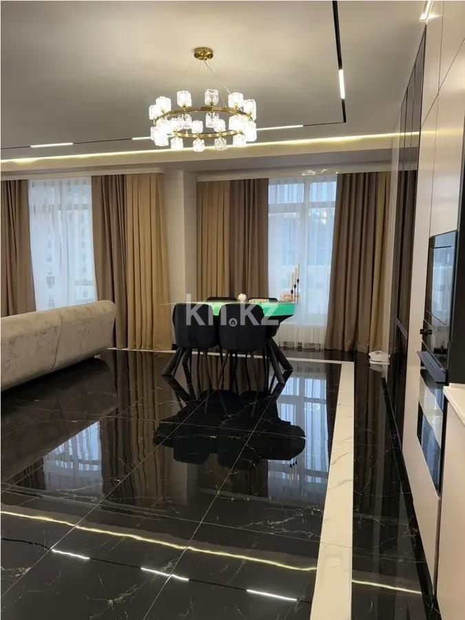 Продажа 4-комнатной квартиры, 128 м² в Астане