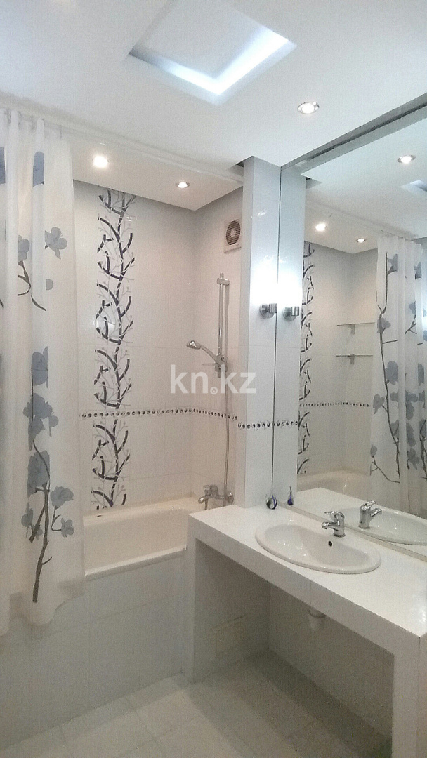 Аренда 1-комнатной квартиры посуточно, 50 м², пр. Абылай хана, дом  49 в Астане - фото 9