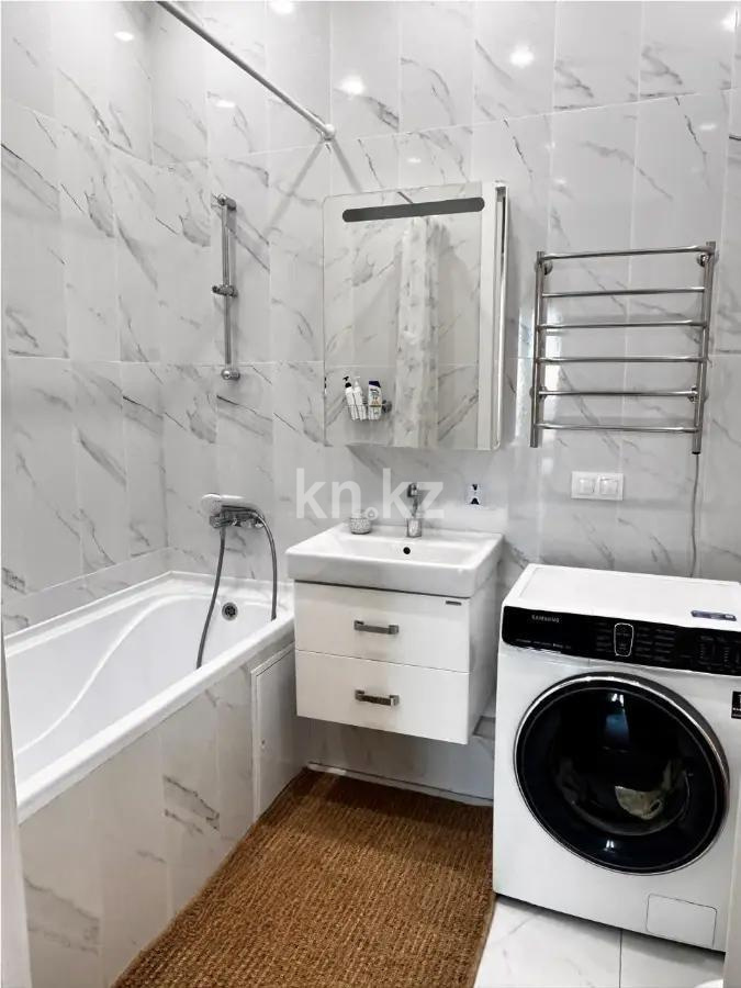 Продажа 2-комнатной квартиры, 65.4 м² в Астане - фото 4