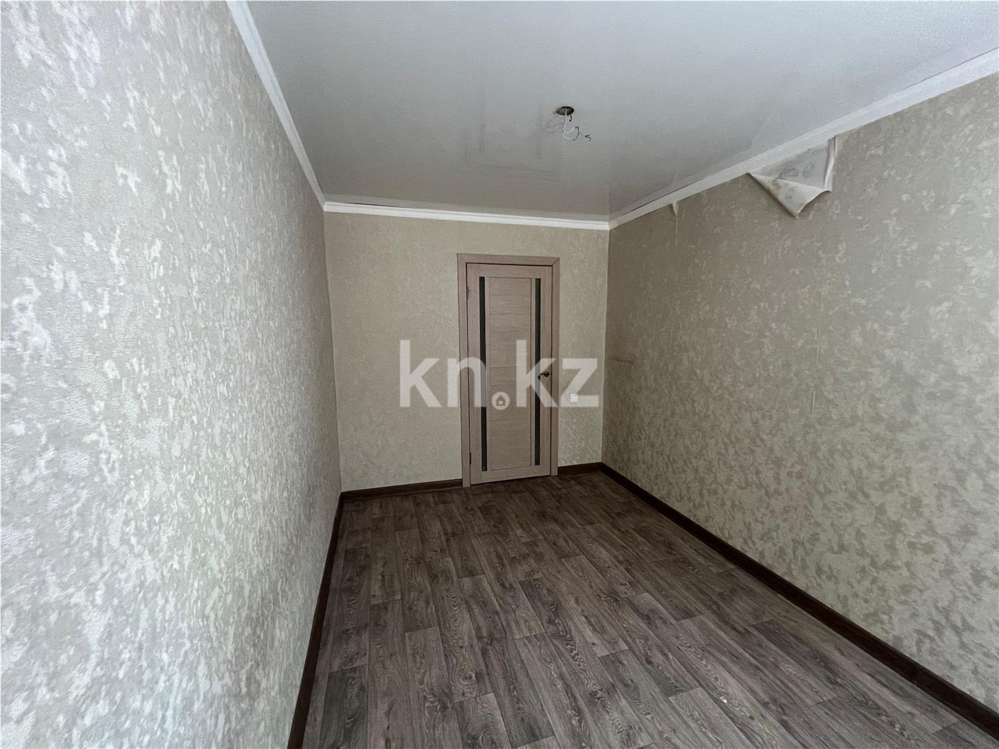 Продажа 3-комнатной квартиры, 58 м², пр. Бухар-жырау в Караганде - фото 9
