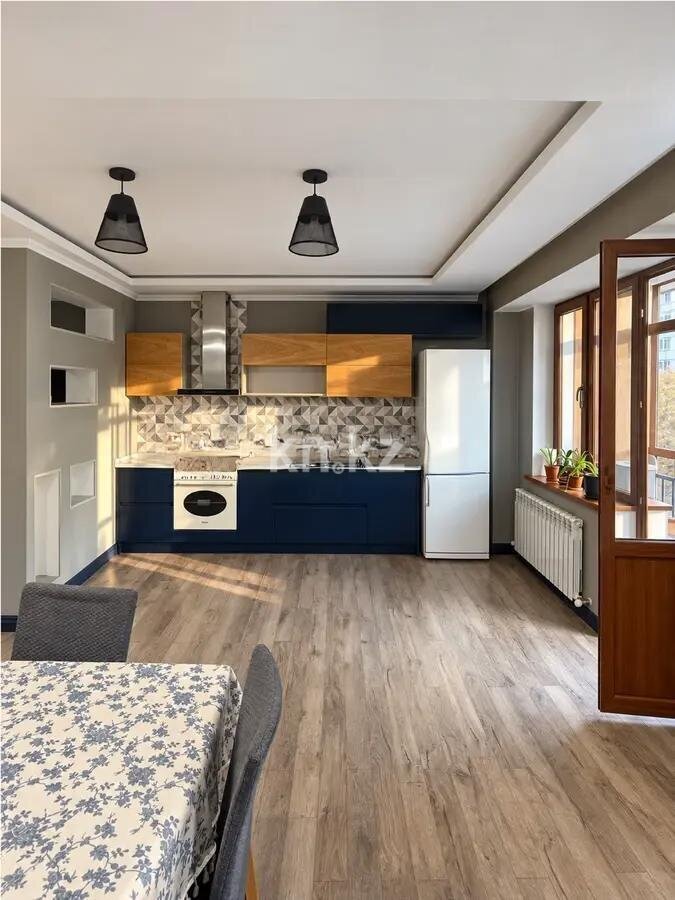 Продажа 2-комнатной квартиры, 93 м² в Алматы - фото 2