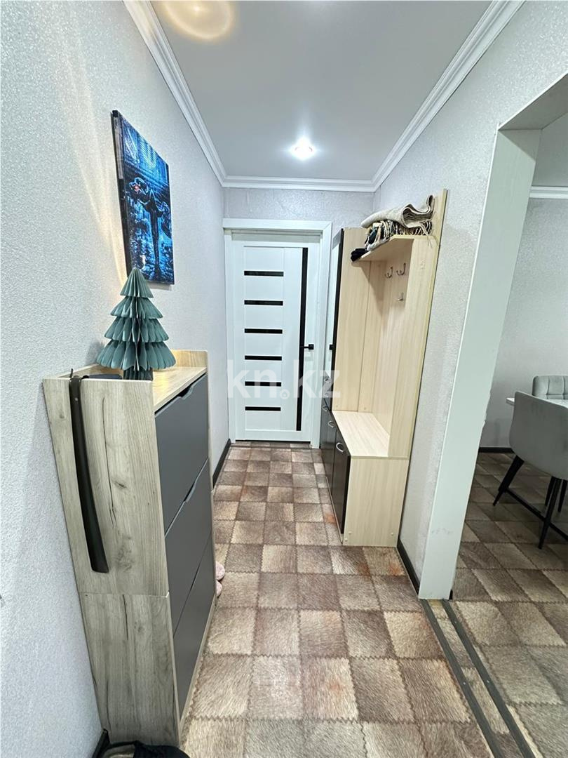 Продажа 4-комнатной квартиры, 61 м², 22 мкр. в Караганде - фото 15