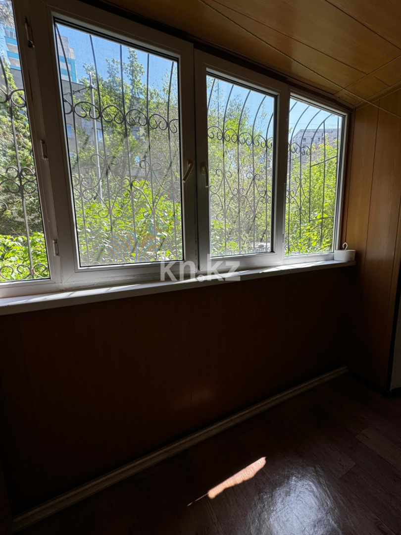 Продажа 3-комнатной квартиры, 65 м², пр. Райымбека в Алматы - фото 2