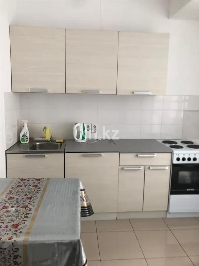 Продажа 1-комнатной квартиры, 40 м², ул. Мухамедханова, дом  17 в Астане - фото 2